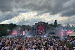 Tomorrowland-Day-1-8