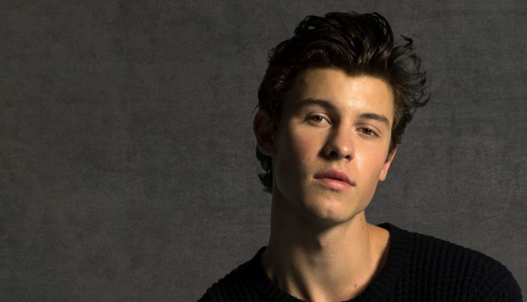 SHAWN MENDES tributa Freddy Mercury con “Under Pressure”
