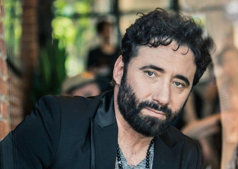TIROMANCINO: “Fino a qui” è una storia corale.