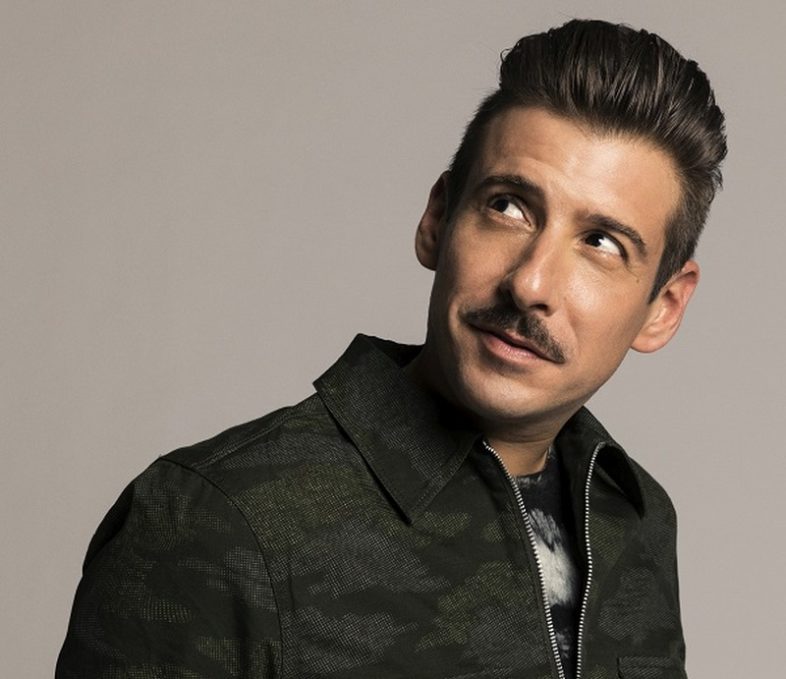 FRANCESCO GABBANI il nuovo singolo “Il Sudore Ci Appiccica”