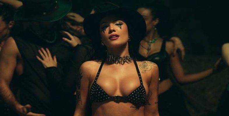 HALSEY super sexy per il video di “You Should Be Sad”
