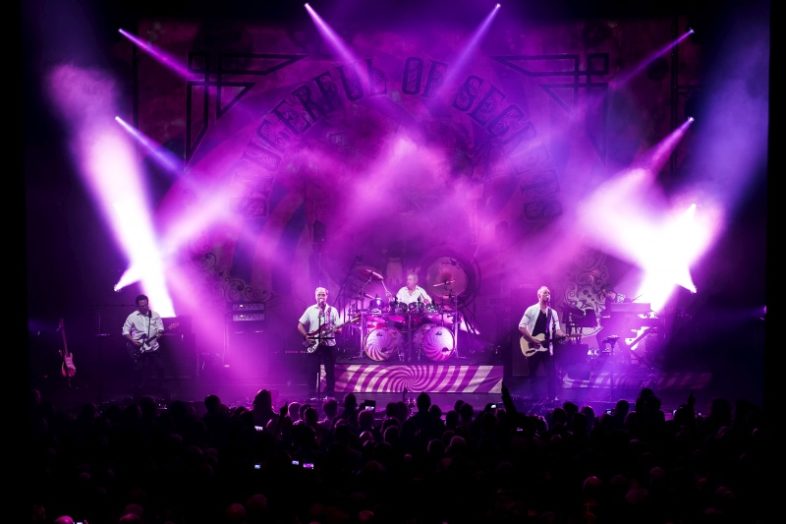 NICK MASON’S SAUCERFUL OF SECRETS in aprile arriva il doppio “Live At The Roundhouse”