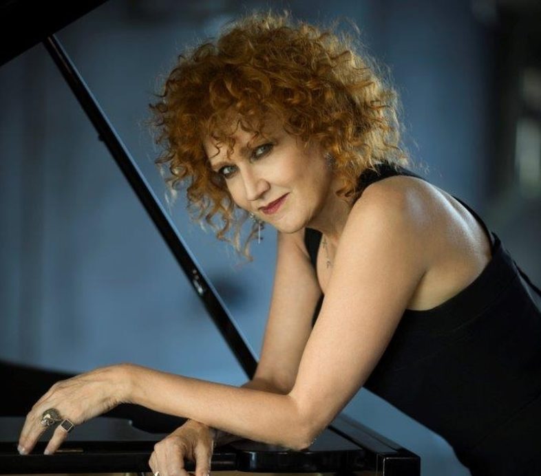 FIORELLA MANNOIA il nuovo singolo è “Chissà da dove arriva una canzone”