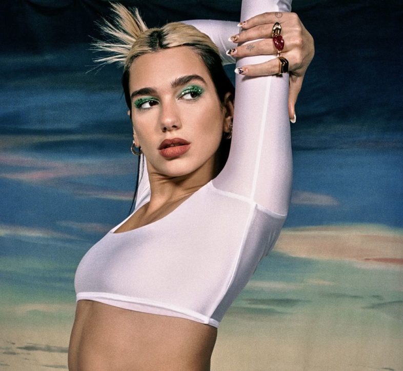 DUA LIPA: tre i concerti in Italia nel 2022. Info e biglietti