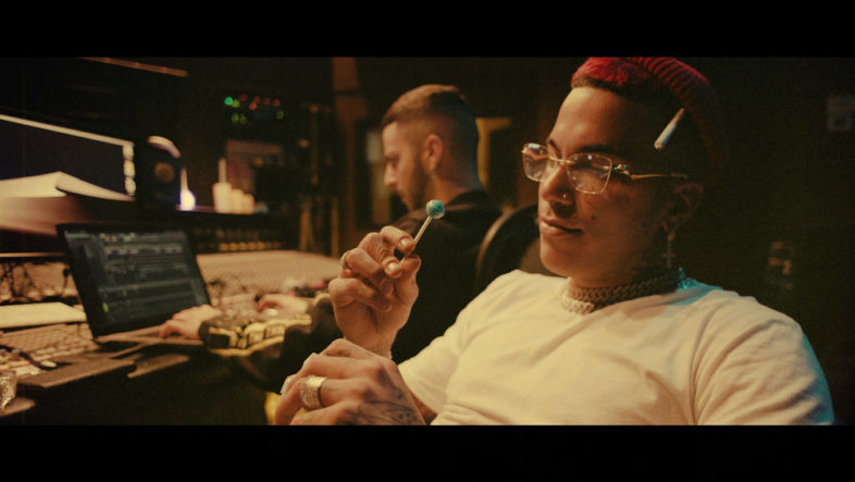 SFERA EBBASTA “FAMOSO” da domani il docu-film che anticipa il disco, una mostra e il tour