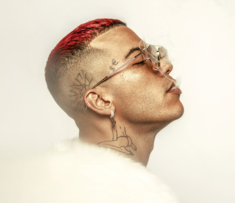 SFERA EBBASTA da record. Piu di 16 milioni di stream in un giorno