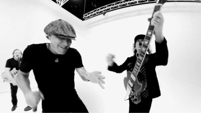 Video e Testo: AC/DC – “Realize”