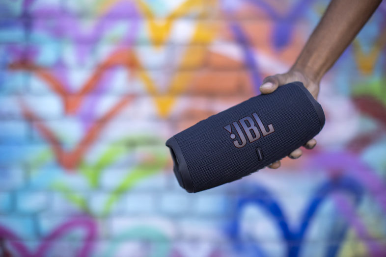 HI-TECH: JBL Charge 5 il nuovo speaker wireless