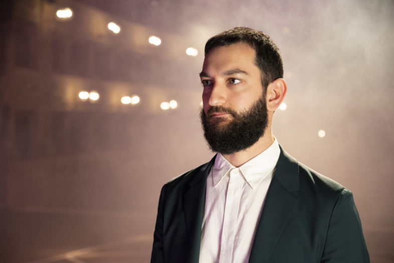VASCO BRONDI: “Paesaggio dopo la battaglia è un disco fatto di battaglie intime e collettive”