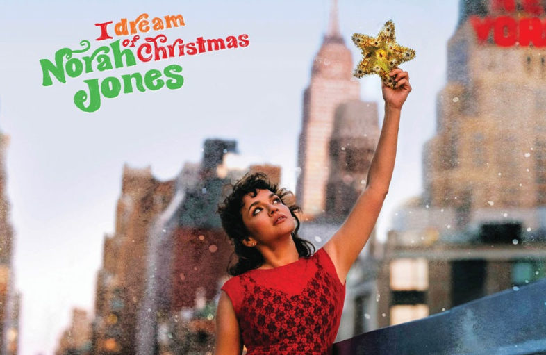 NORAH JONES: ‘I Dream of Christmas’ il concerto dall’Empire State Building [Guarda il video]