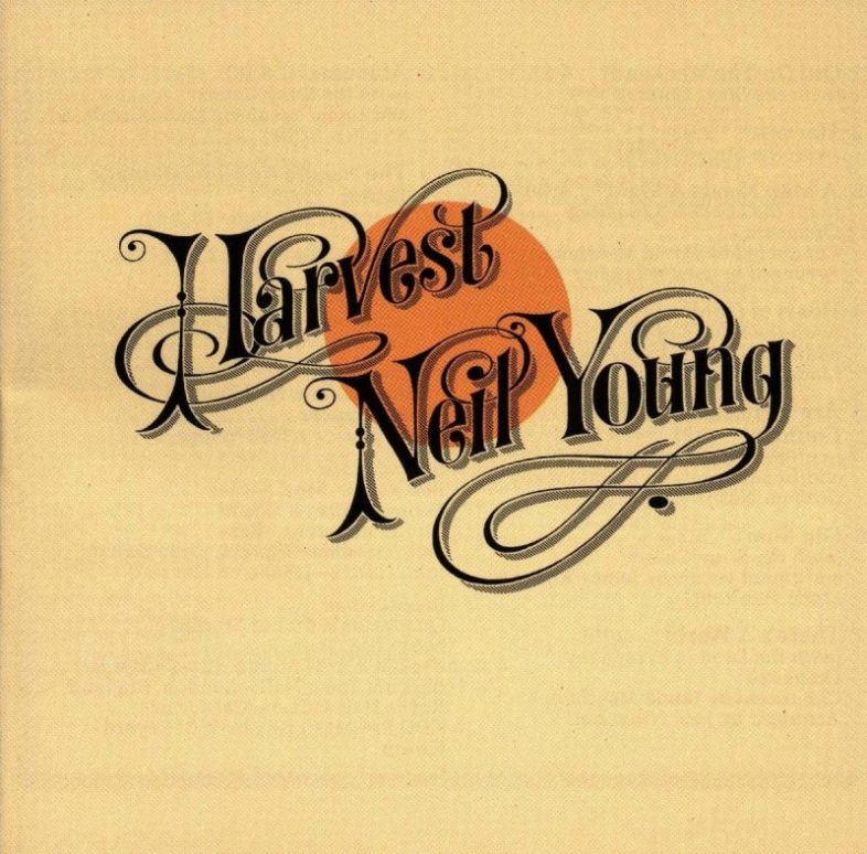 Recensione: NEIL YOUNG – “Harvest”