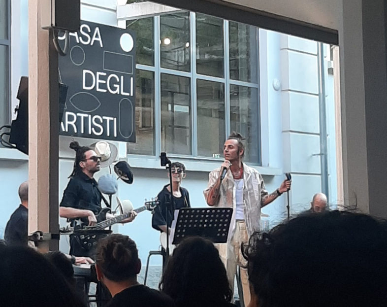 Live report: GHEMON: tra musica e parole alla Casa degli Artisti di Milano