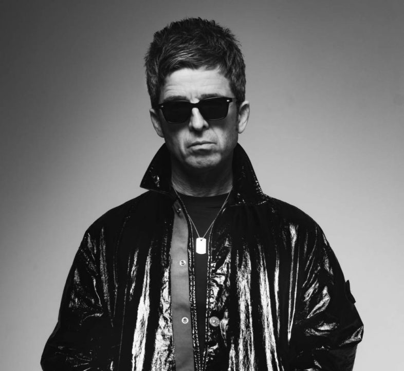 NOEL GALLAGHER’S HIGH FLYING BIRDS “Easy Now” il nuovo singolo. [Guarda il video]
