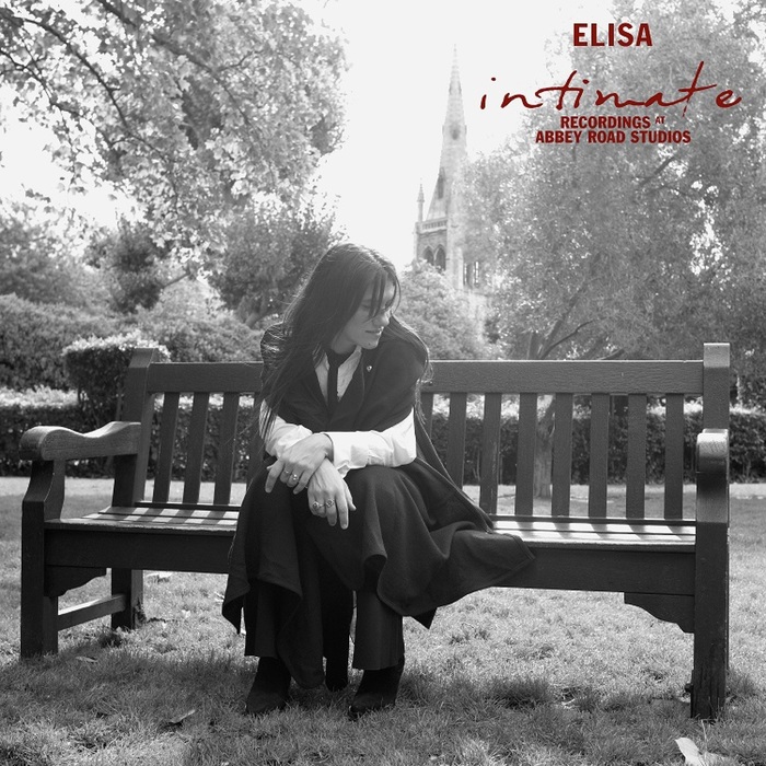 ELISA il nuovo album “Intimate – Recordings At Abbey Road Studios”