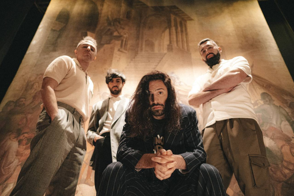 Fast-Animals-And-Slow-Kids