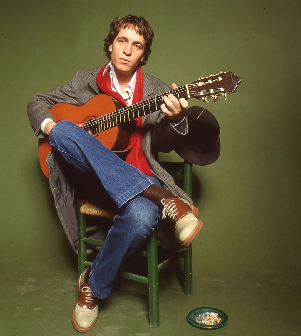 RINO GAETANO a 50 anni dall'uscita viene ristampato “Ingresso libero” -  Newsic.it