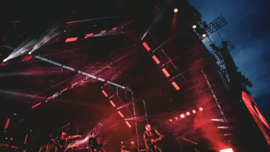 QUEENS OF THE STONE AGE