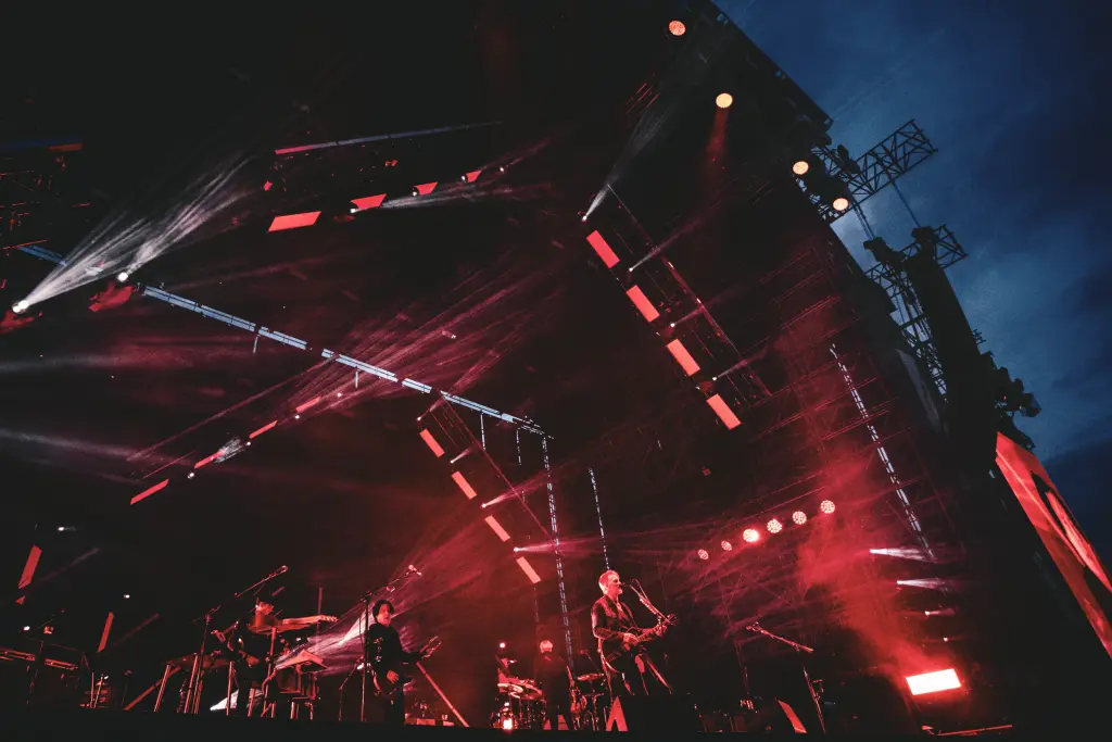 QUEENS OF THE STONE AGE